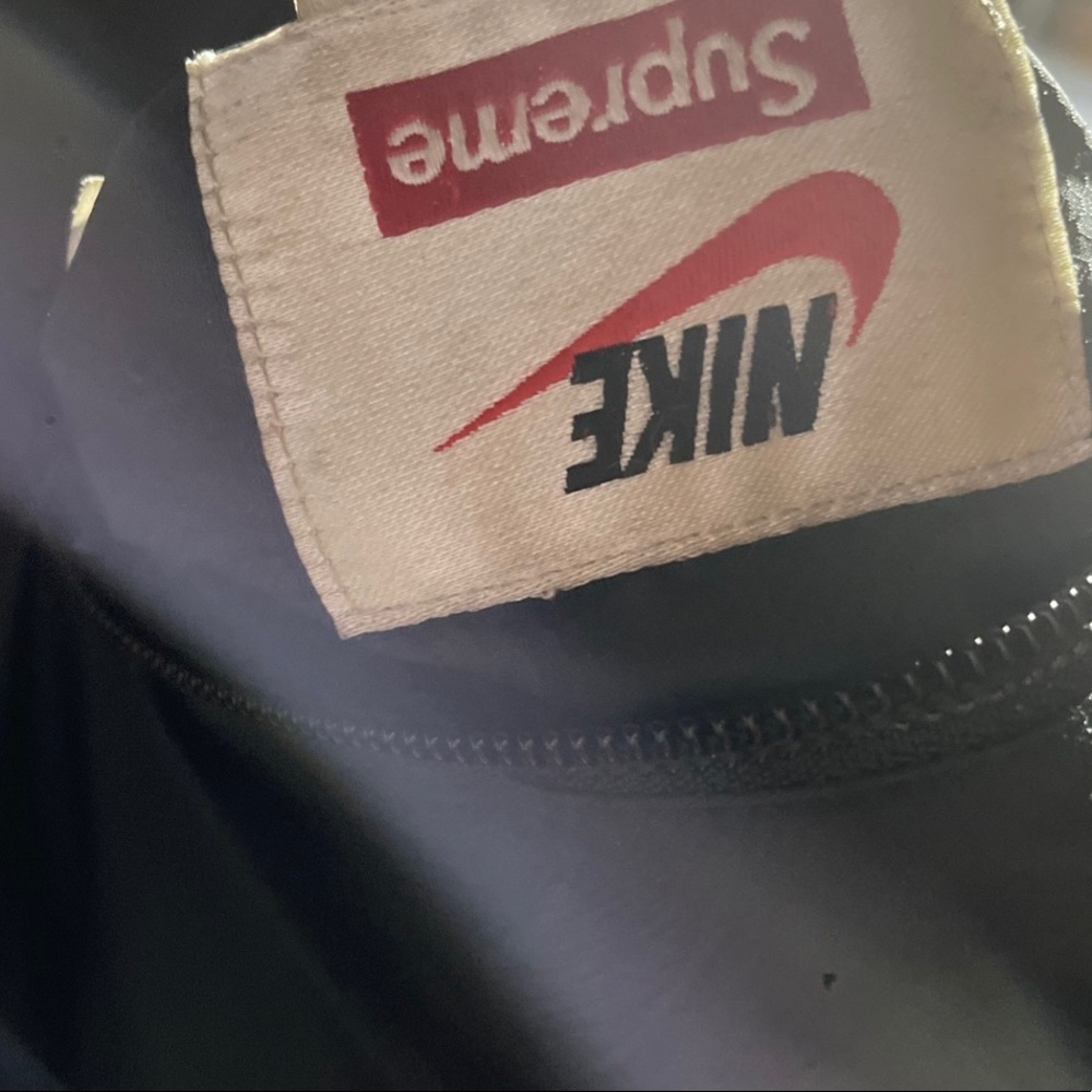 Medium Nike x supreme puff coat